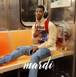 Meet your Posher, Barry